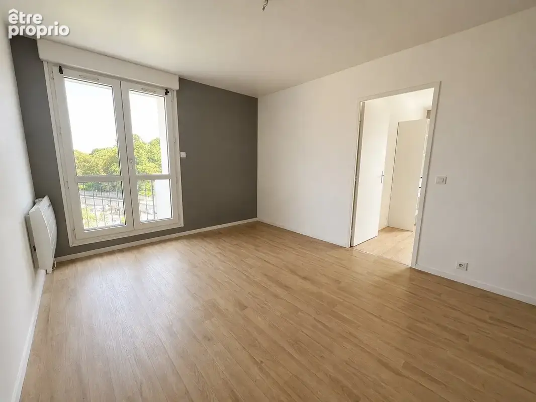 Appartement 2 pièces 47 m² à vendre à Villepreux (78450) - photo 4