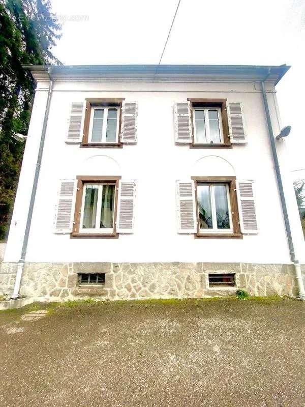 Appartement à NIEDERBRUCK