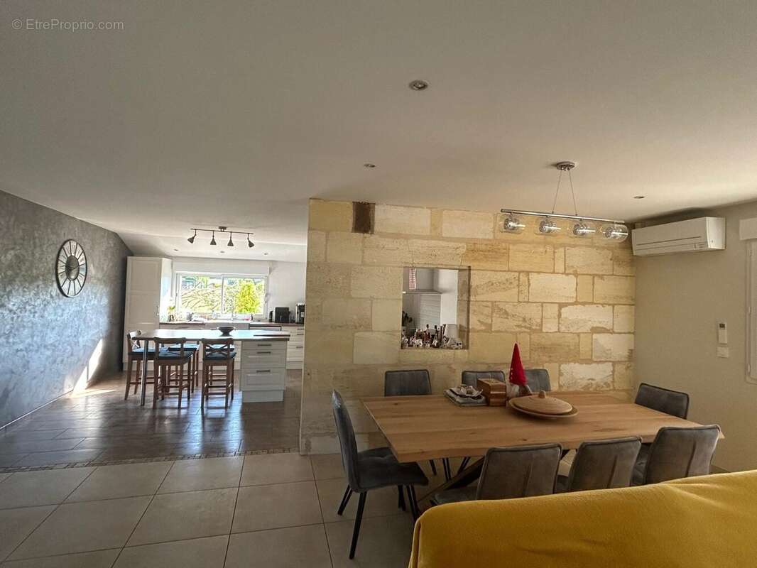 Maison 200 m² à Comps  - photo 9