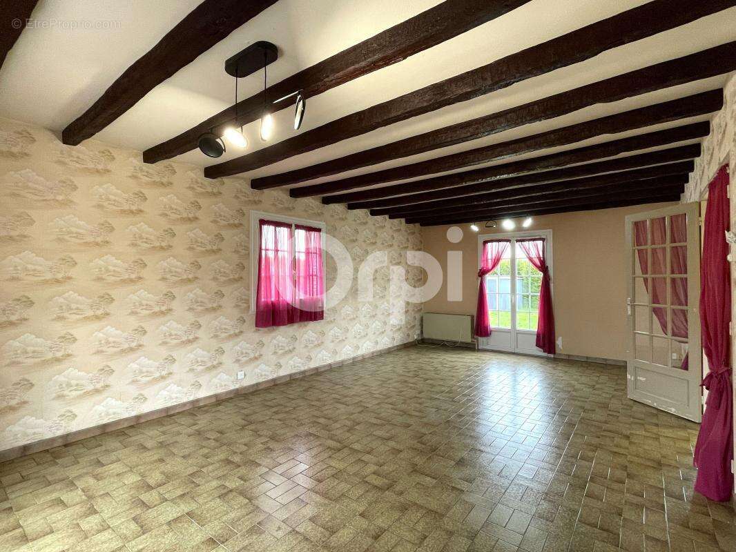 Maison à ILLIERS-L'EVEQUE