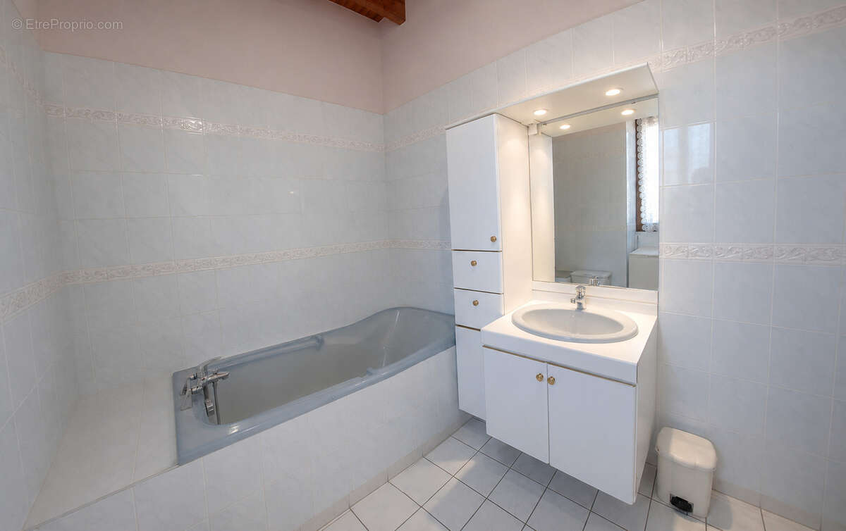 Maison en pierre 5 pièces 94m2 - Erbray - photo 7