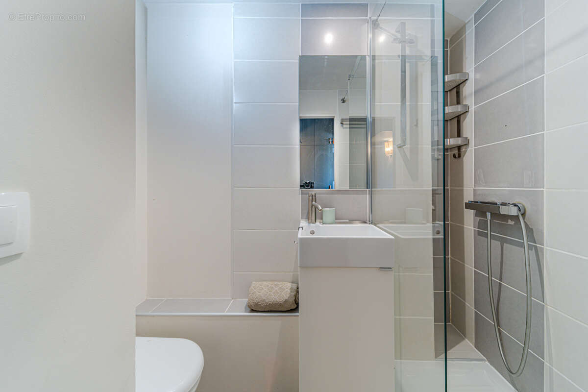 Appartement à OULLINS