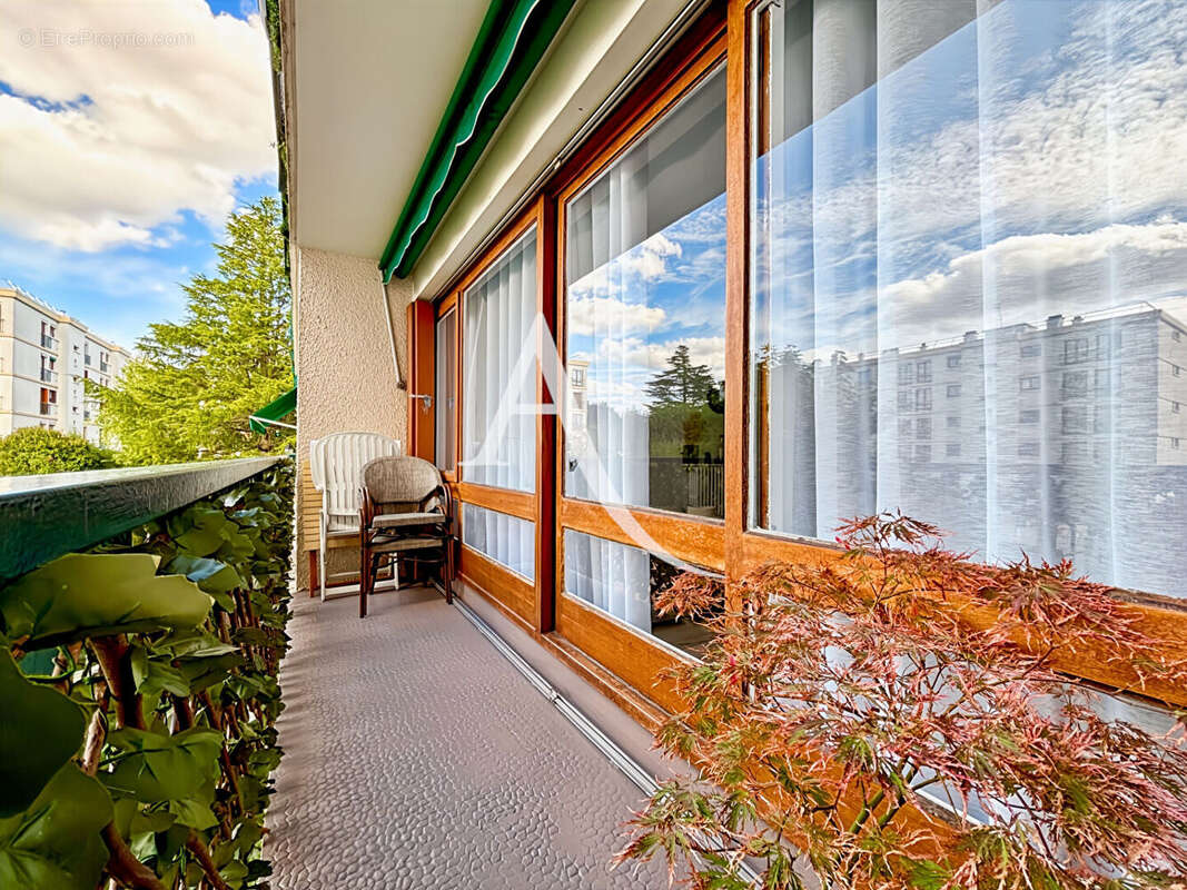 Appartement à BOIS-D'ARCY