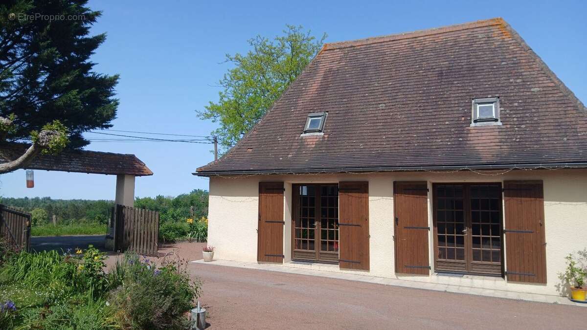 Maison à SERVANCHES