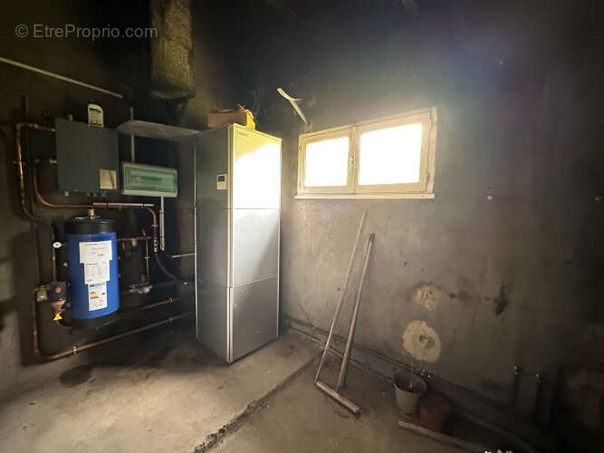 Maison 140 m² à Manzat  - photo 11