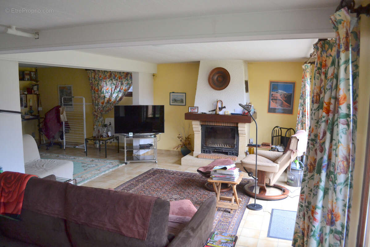 Maison à CHATELLERAULT