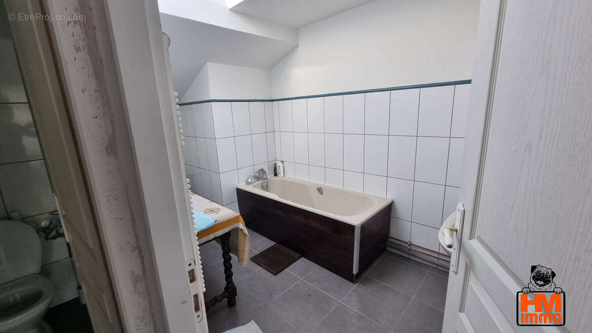 Maison à SAINT-JUNIEN