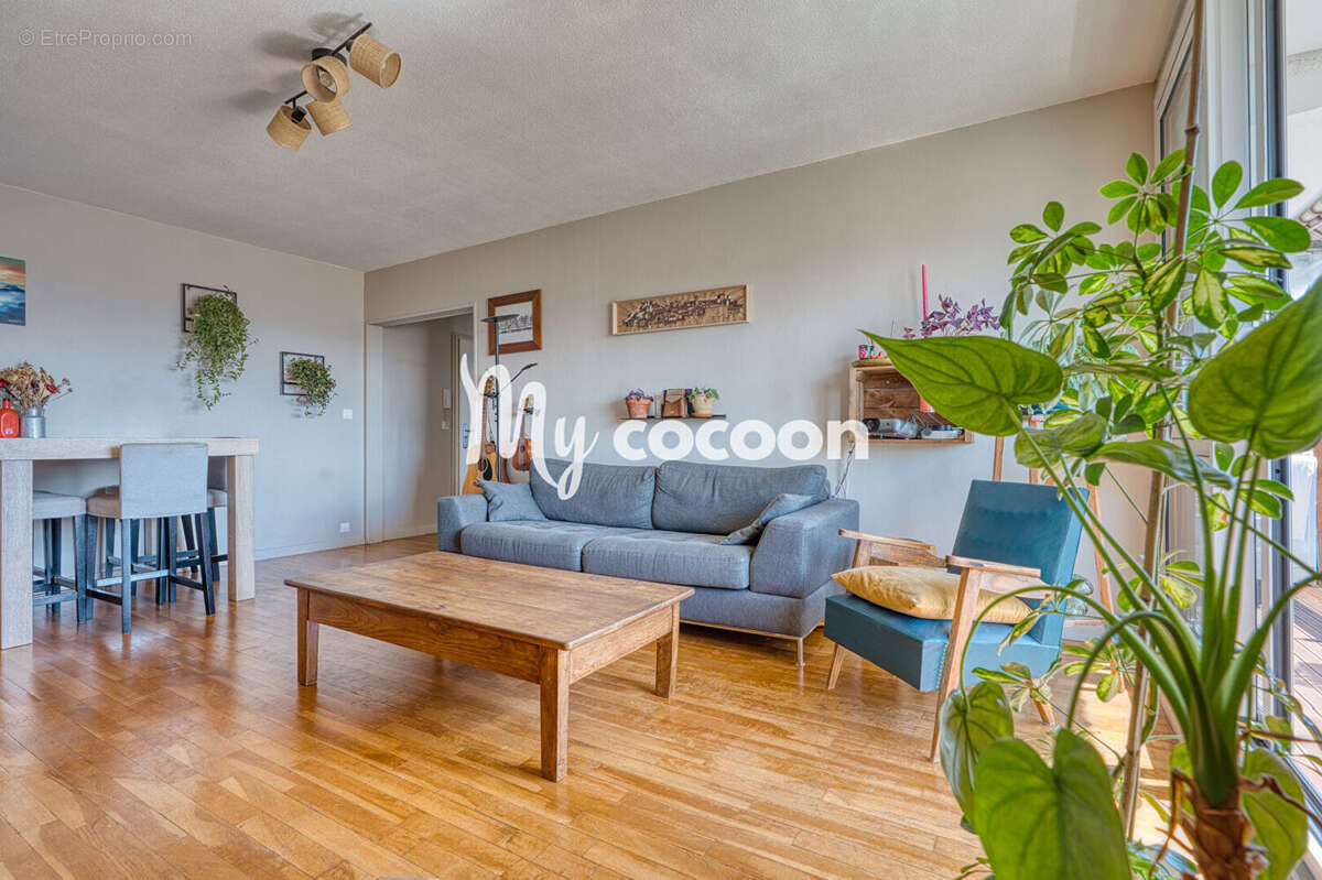 Appartement à LYON-8E