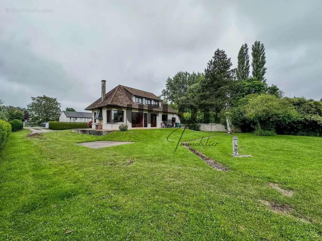 Maison à MARCONNELLE