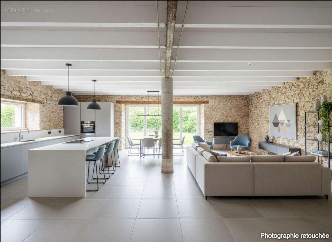 Maison à SAINT-JULIEN