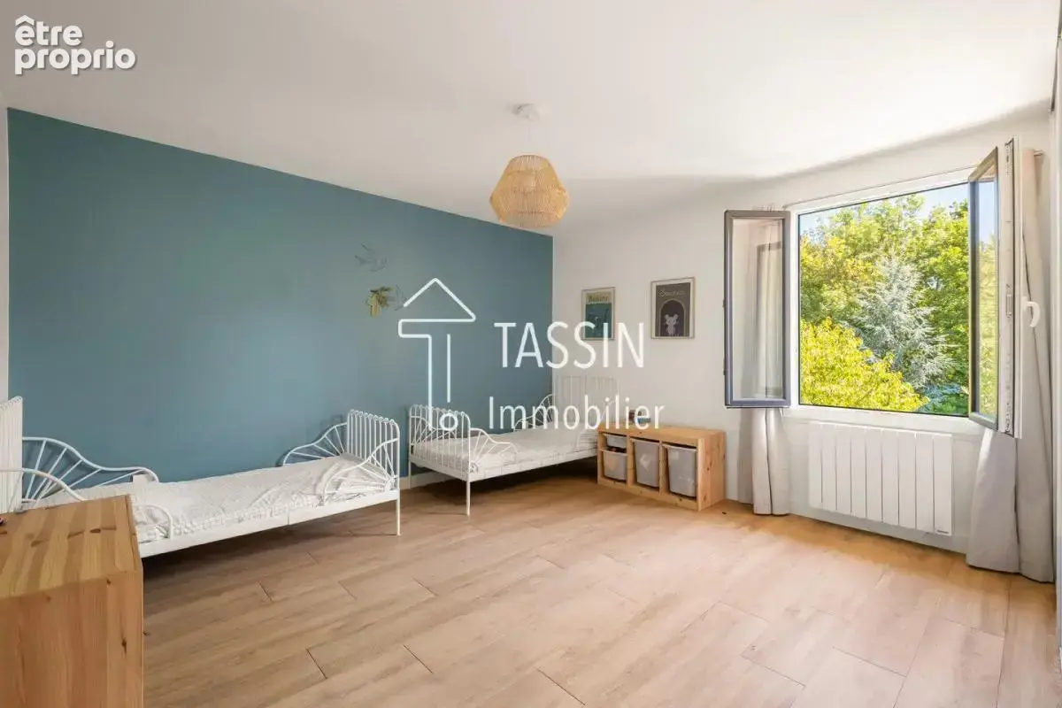 Dardilly-le-Haut Maison familiale avec piscine sans vis à vis - photo 8