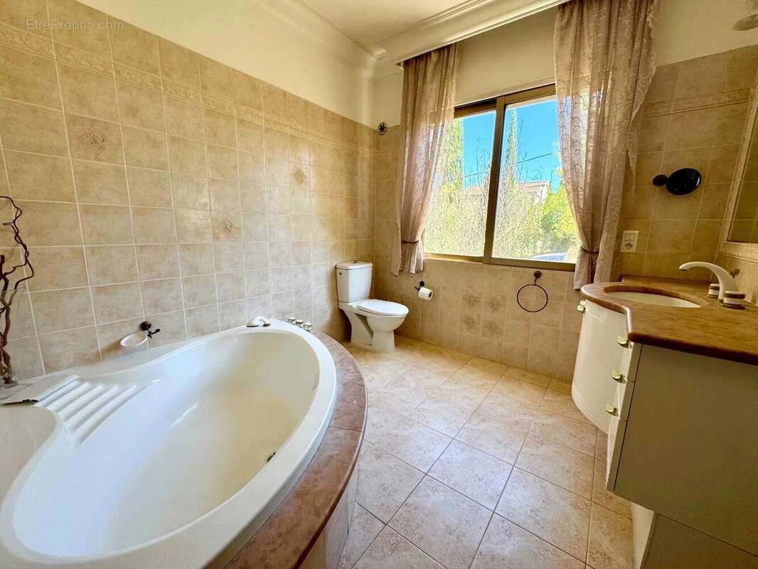 Mougins vente villa individuelle avec piscine - photo 11