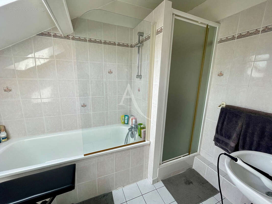 Quartier Théâtre - Maison 167m² + Jardin - photo 11