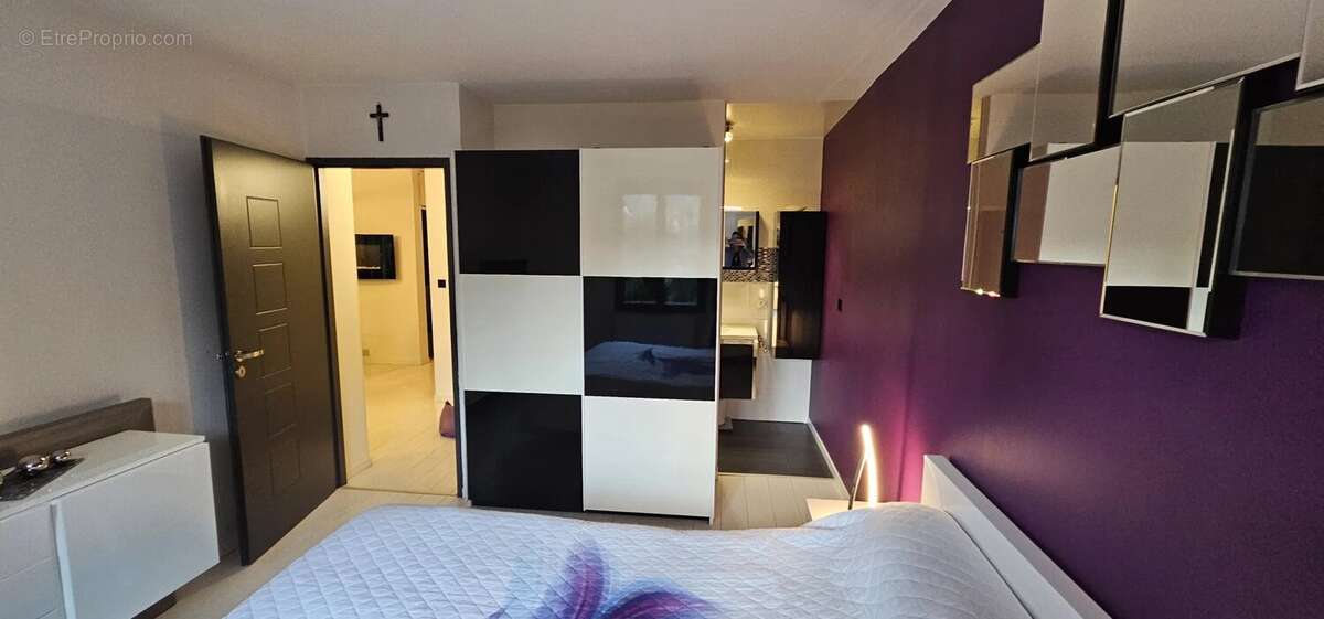 Maison à SOLLIES-PONT