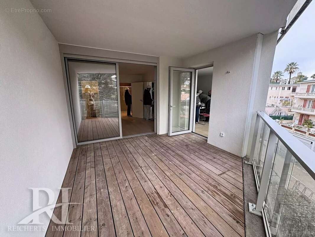 Appartement à CANNES