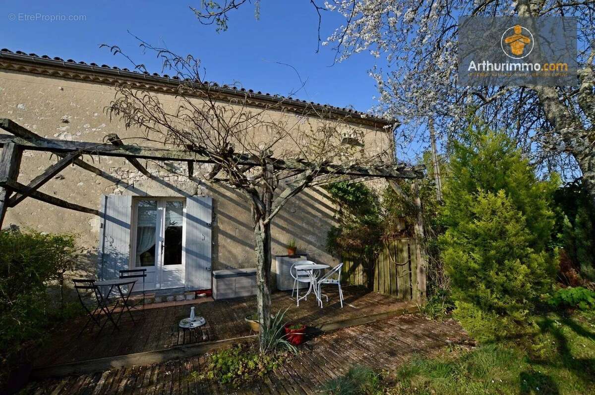 Maison à DURAS
