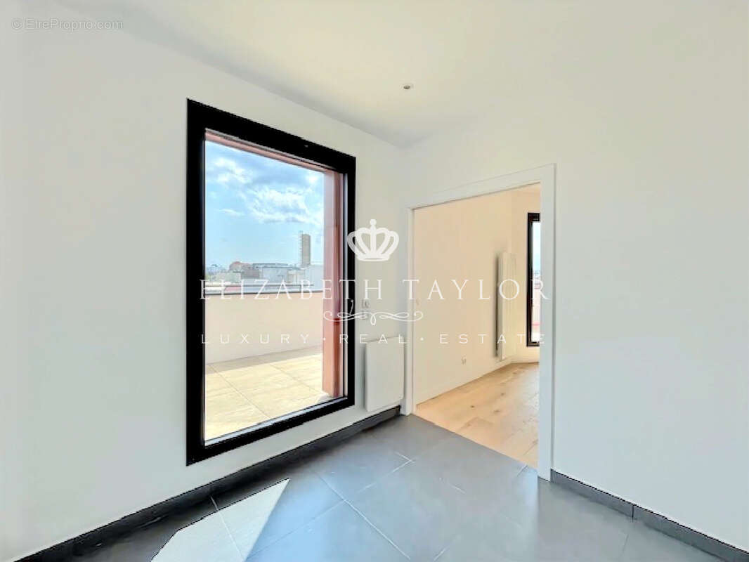 Duplex rooftop - vue panoramique - ascenseur - hyper centre malakoff - photo 8