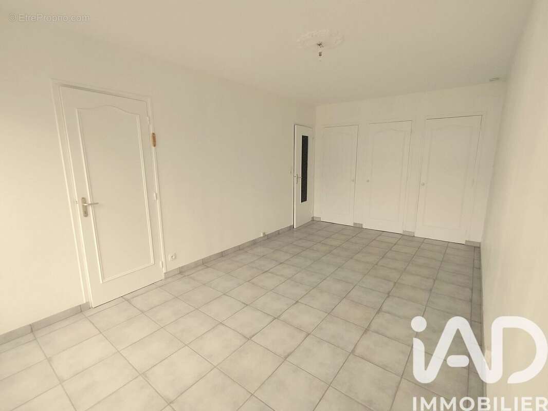 Photo 2 - Appartement à TROYES
