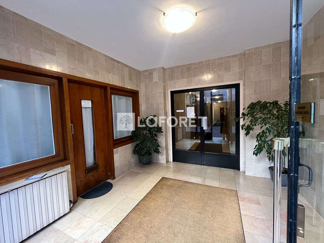 Appartement à PARIS-12E
