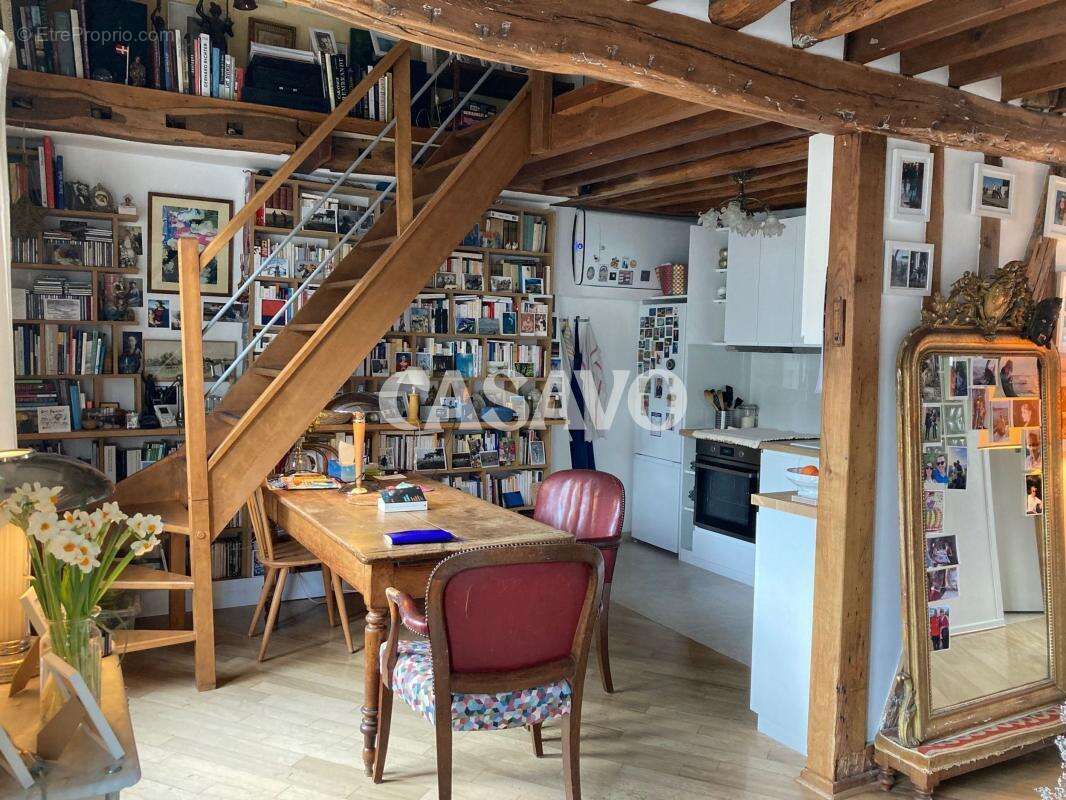 Appartement à PARIS-11E