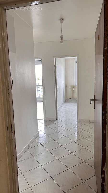 Appartement à JOUE-LES-TOURS