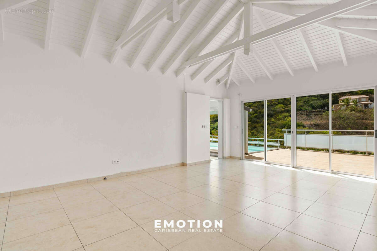 EXCLUSIVITE - Villa T4 vue mer + Studio aux Jardins de la Baie Orientale - photo 14