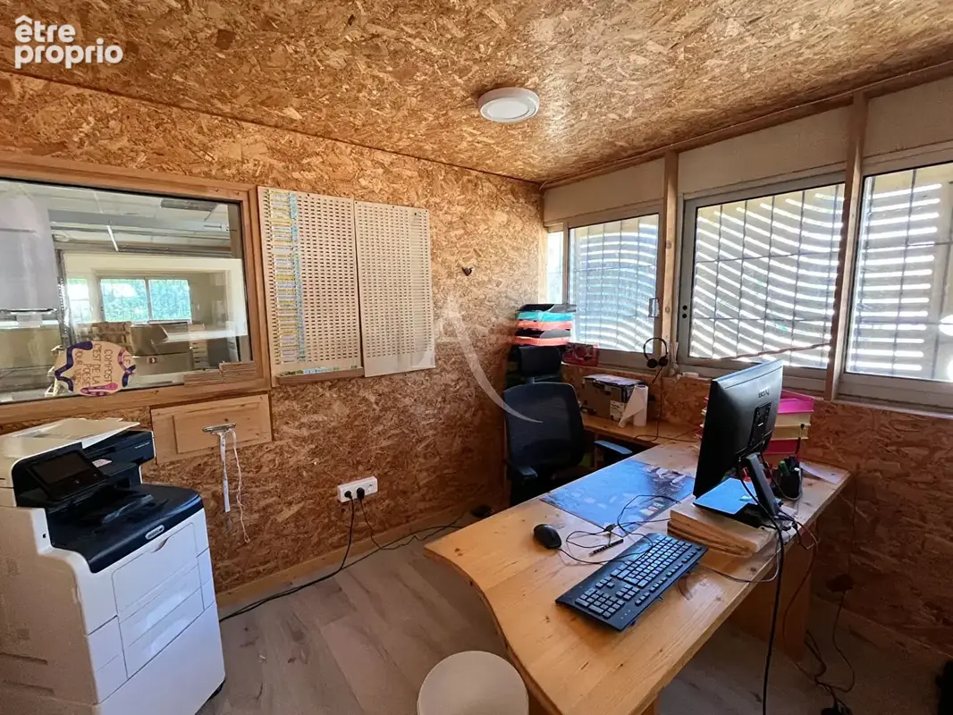 Local commercial Couiza 525 m2 - photo 6