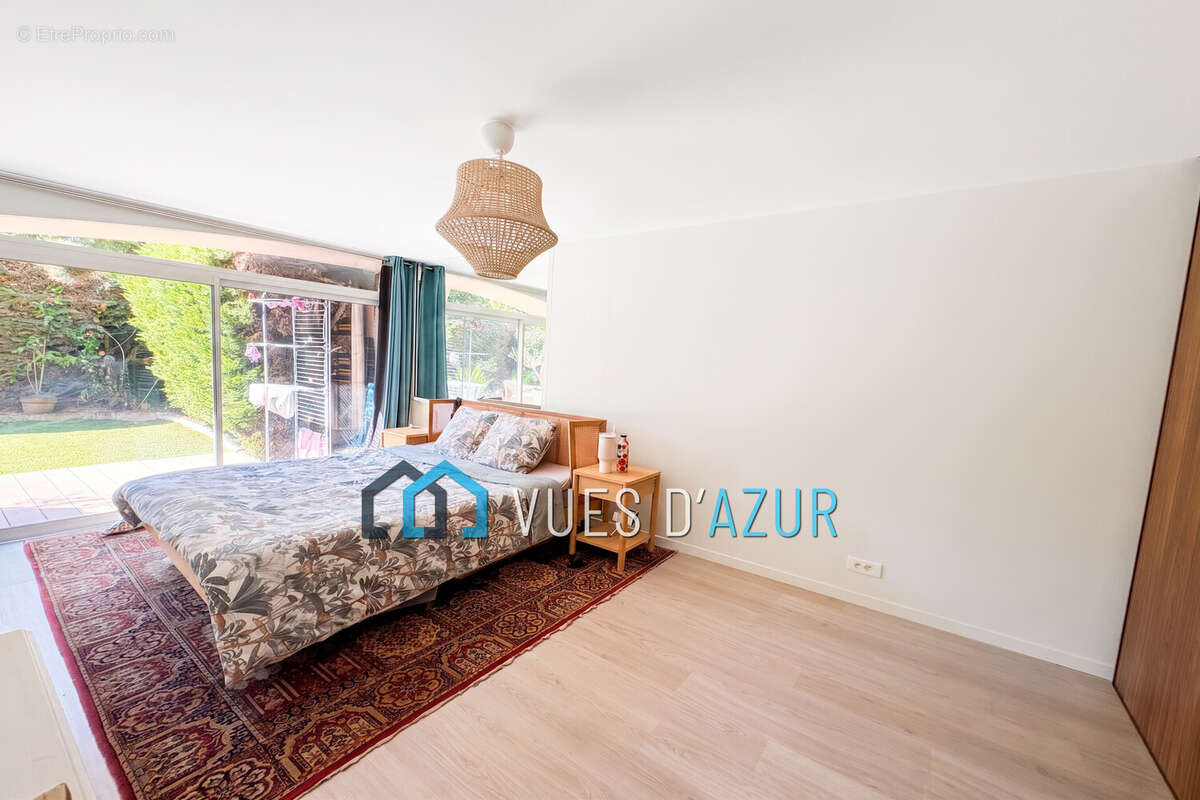 Appartement 79 m² à Antibes  - photo 5