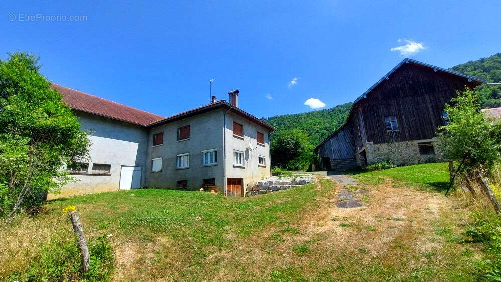 Maison à ORGEANS-BLANCHEFONTAINE