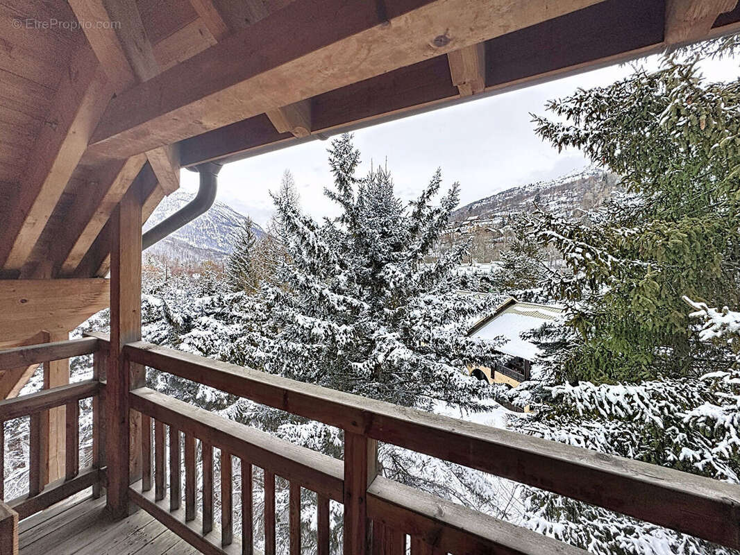 Appartement à SAINT-CHAFFREY
