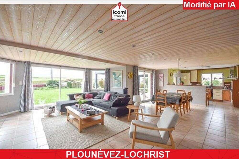 Maison à PLOUNEVEZ-LOCHRIST