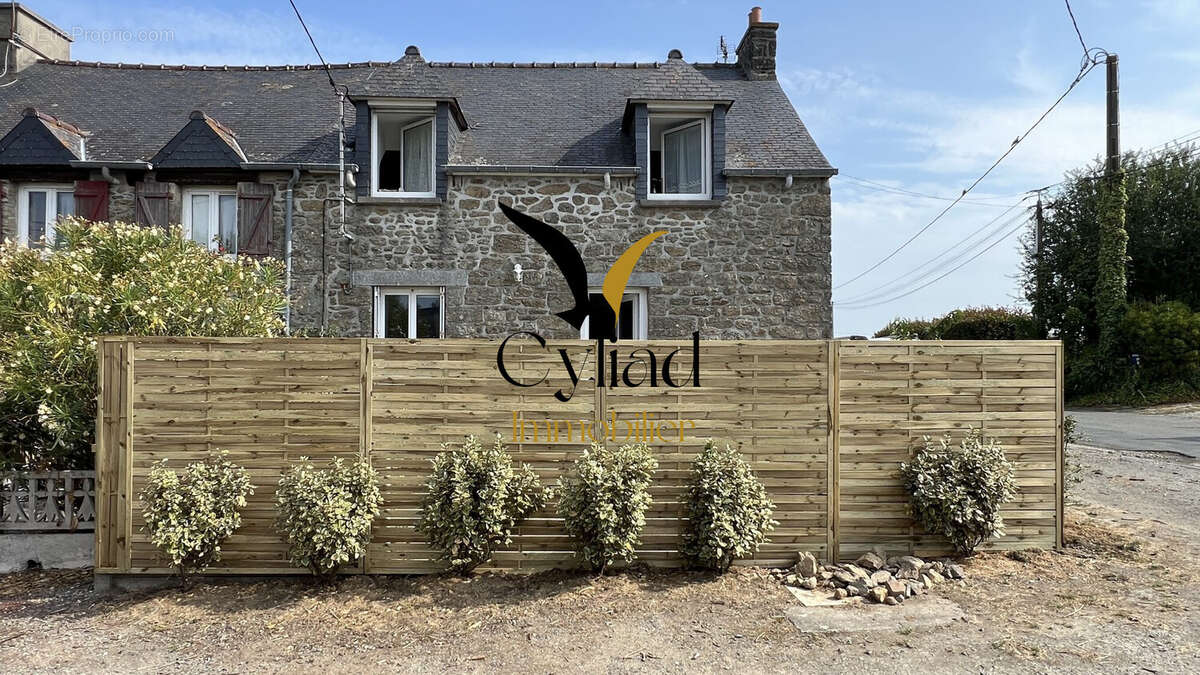 Maison 71 m² à Saint-Meloir-Des-Ondes  - photo 3