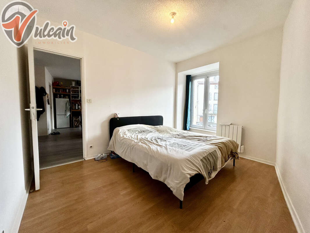 Appartement à SAINT-AMANT-TALLENDE