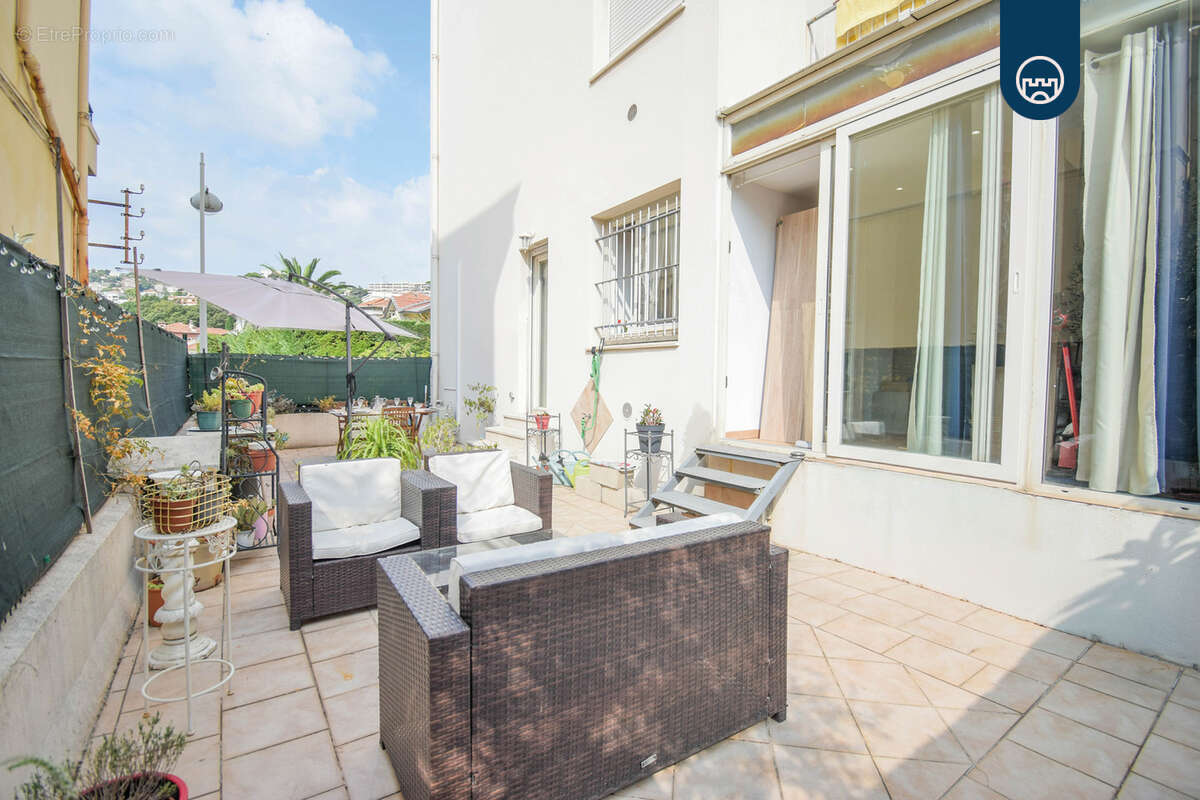 Nice   eveche - 2 pieces 48,5 m2 avec terrasse exceptionnelle de 55 m2 - photo 5