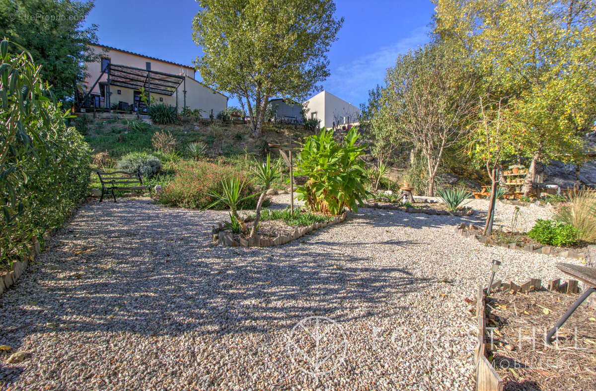 Maison à CERET