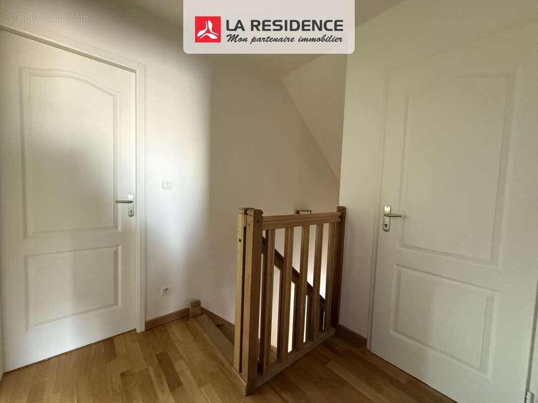 Maison à BONNIERES-SUR-SEINE