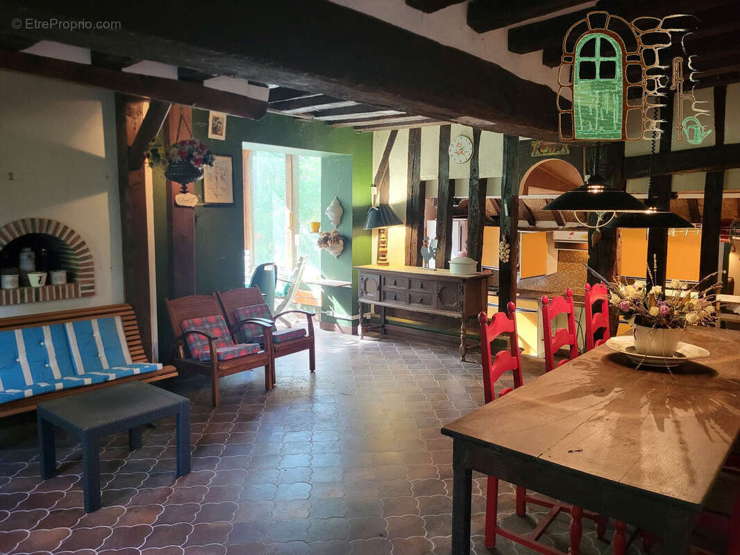 Maison 141 m² à Sarge-Sur-Braye  - photo 3