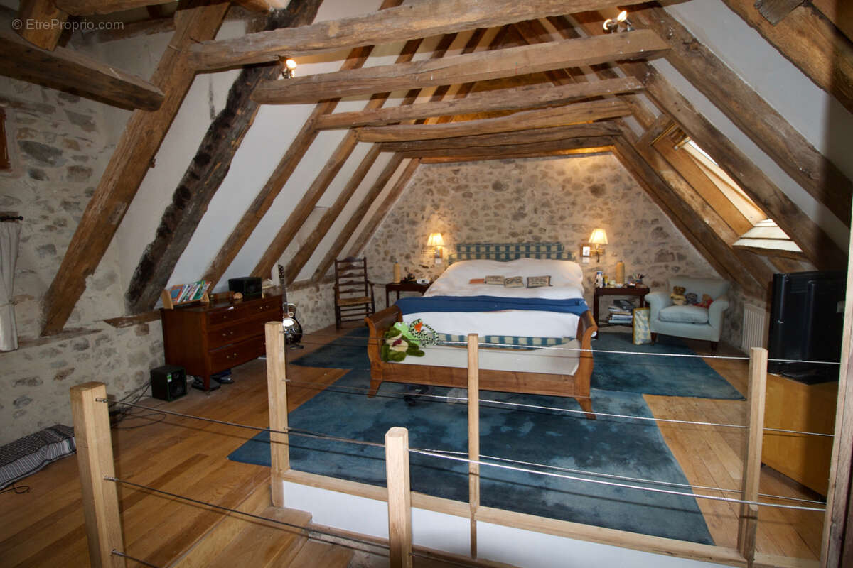 Maison à VAUREILLES