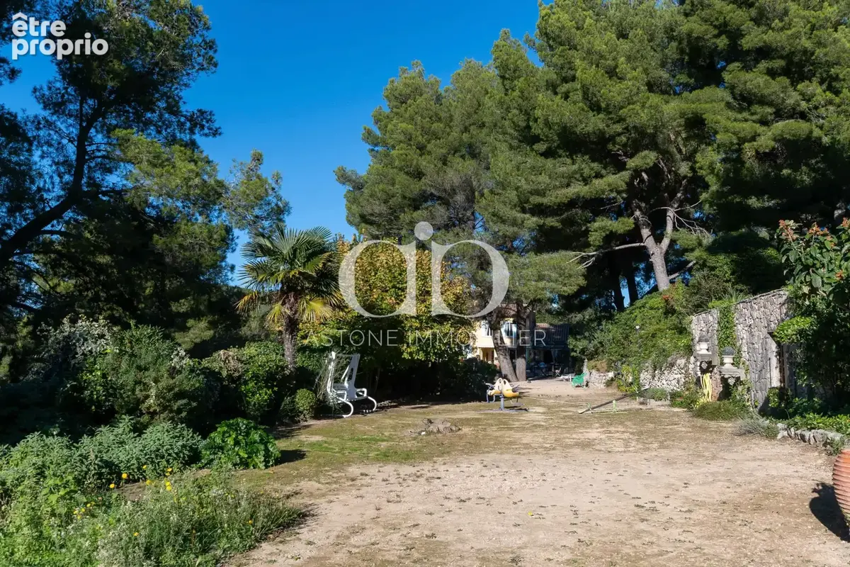 CASSIS - superbe propriété du début du 20ème siècle - photo 25