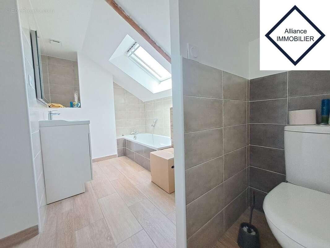 Maison à MONTAUBAN-DE-BRETAGNE