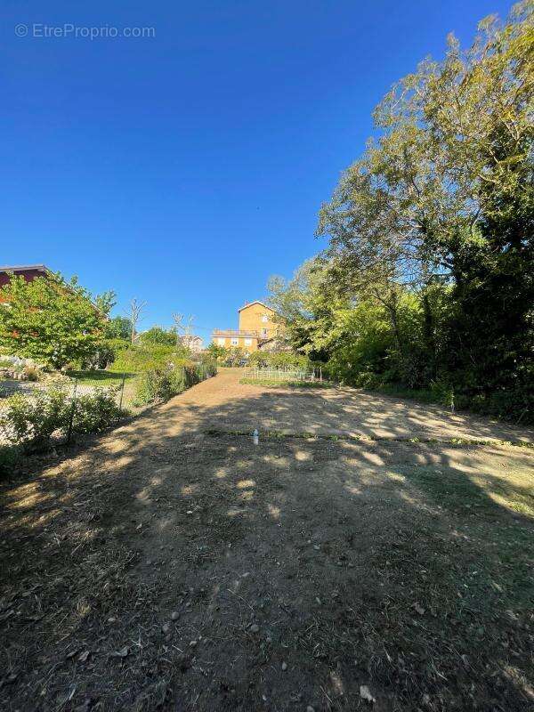 Appartement à SAINT-QUENTIN-FALLAVIER