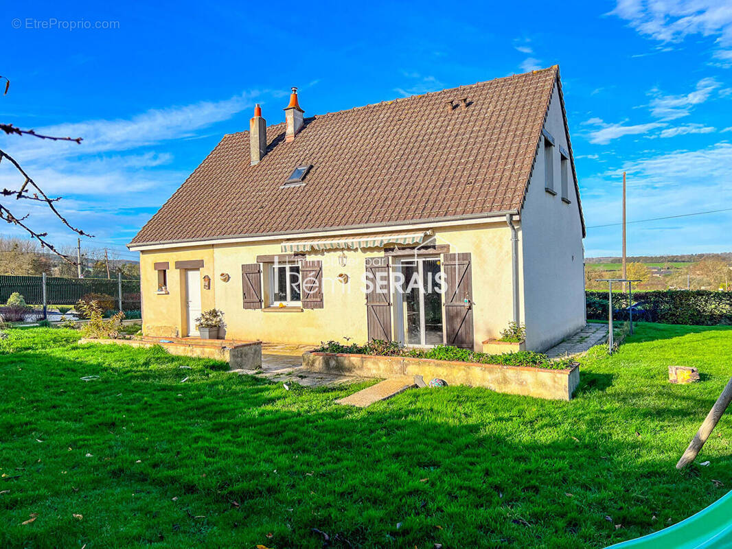 Maison à AUNAY-SUR-ODON