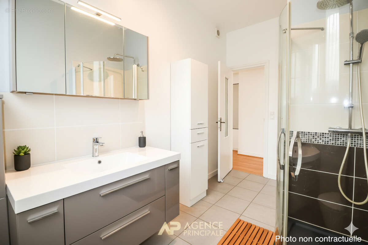 Appartement à LA ROCHELLE