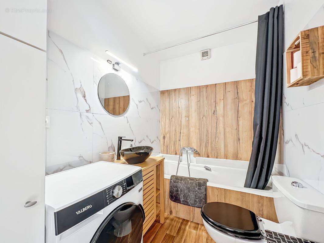 Appartement à FREJUS