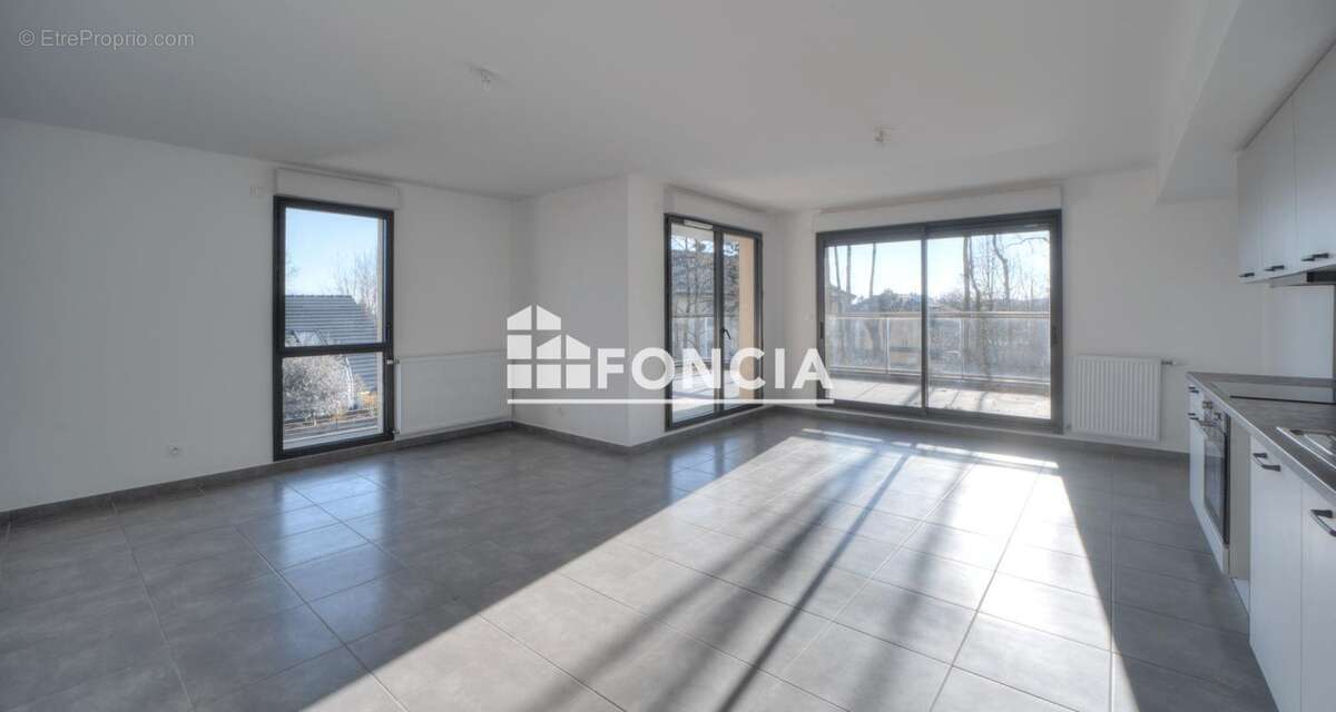 Appartement à DIVONNE-LES-BAINS