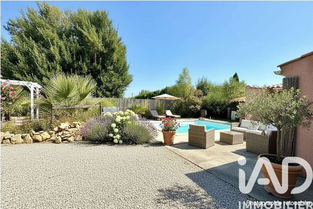 Photo 2 - Maison à PIOLENC