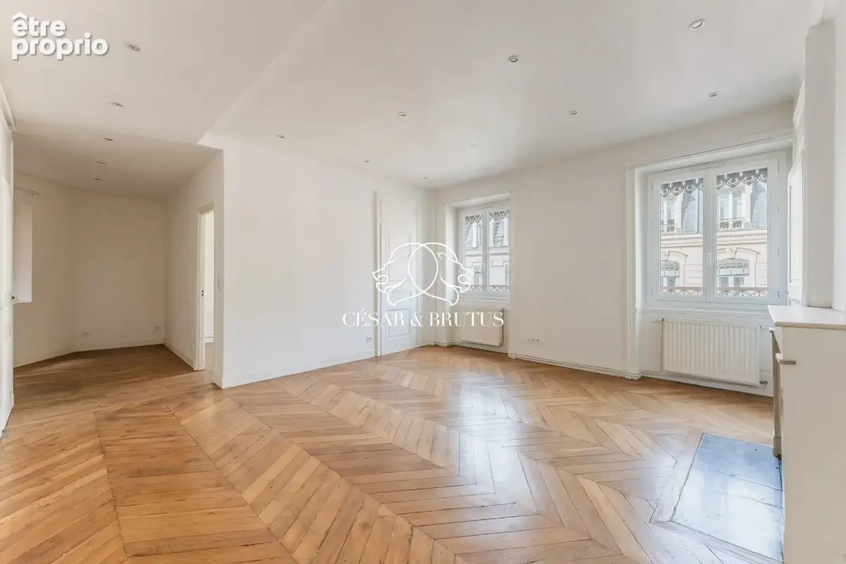 Appartement 3 pièces 61 m² à vendre à Lyon-2e (69002) - photo 2