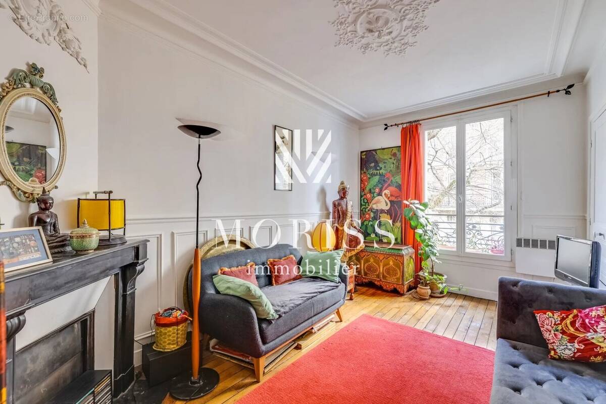 Appartement à PARIS-14E
