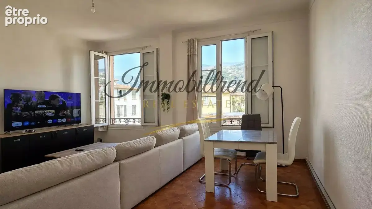 Appartement 3 pièces à vendre menton centre – balcon et belle hauteur sous plafond - photo 3