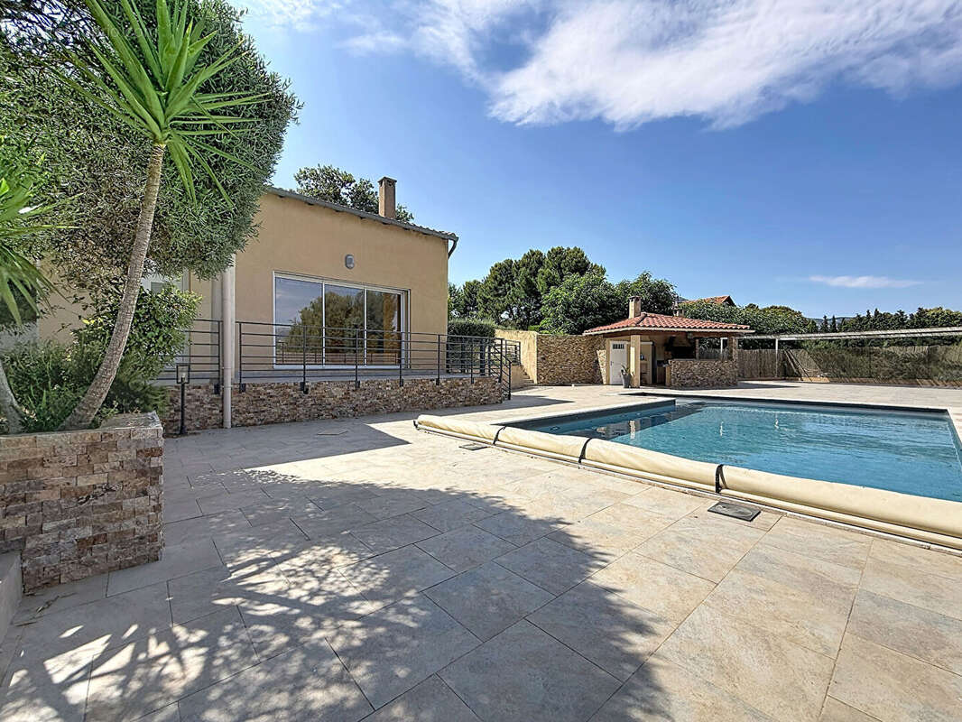 Maison 200m² à aubagne - photo 3